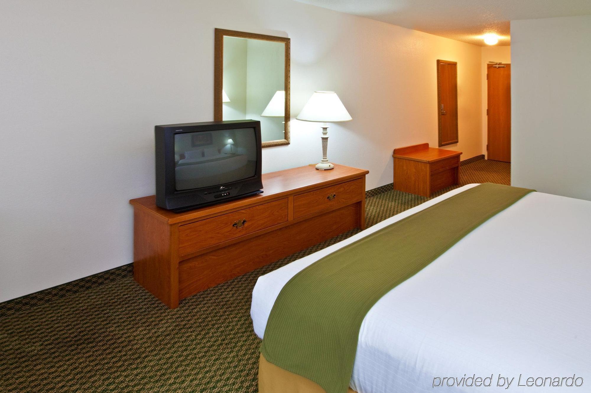 Holiday Inn Express & Suites Logan, An Ihg Hotel Camera foto