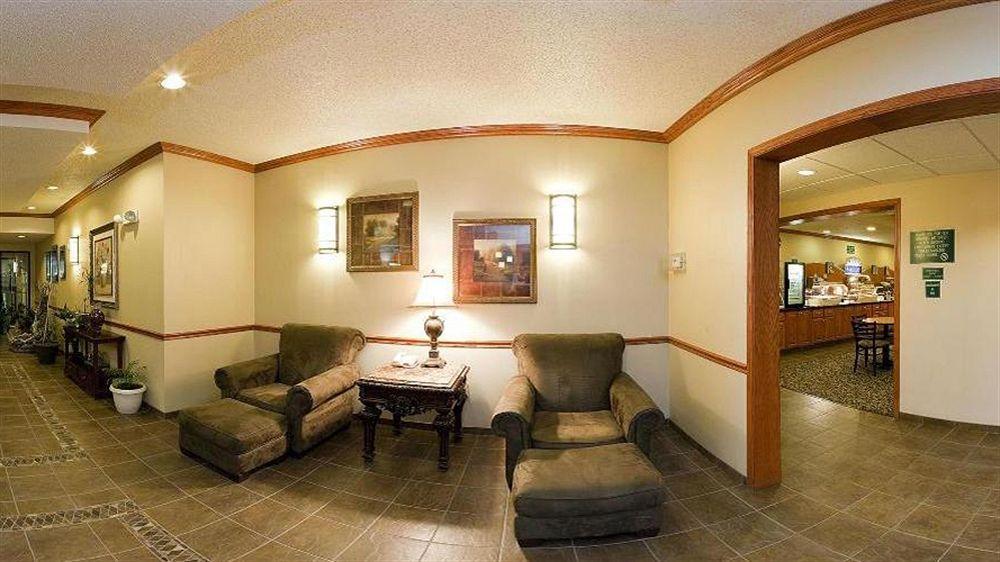 Holiday Inn Express & Suites Logan, An Ihg Hotel Esterno foto